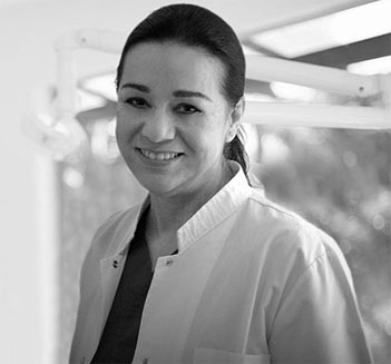 Μαλιγιάννη Παναγιώτα - Οδοντίατρος